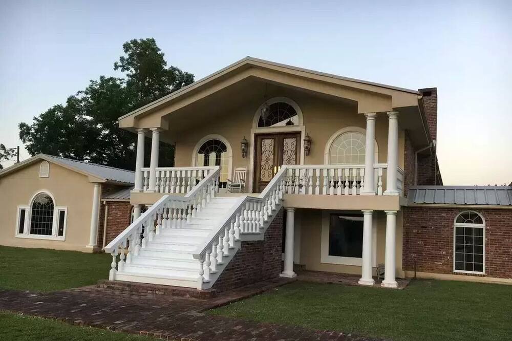 Photo of Outdoor in Magnolia