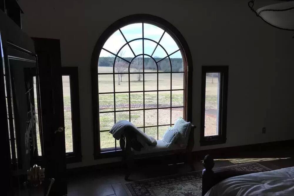 Photo of Bedroom in Magnolia