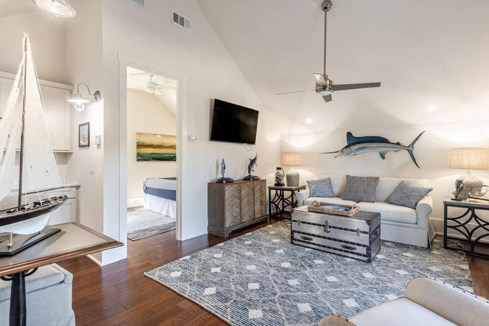 Photo of Livingroom in Beach District