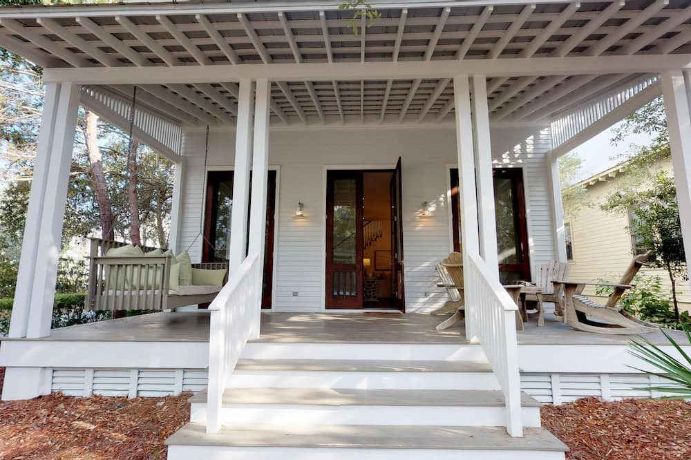 Photo of Patio Balcony in Watercolor