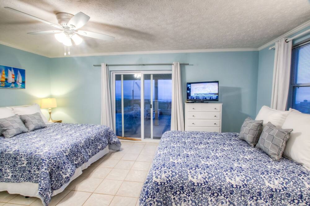 Photo of Others in Laguna Beach Estates