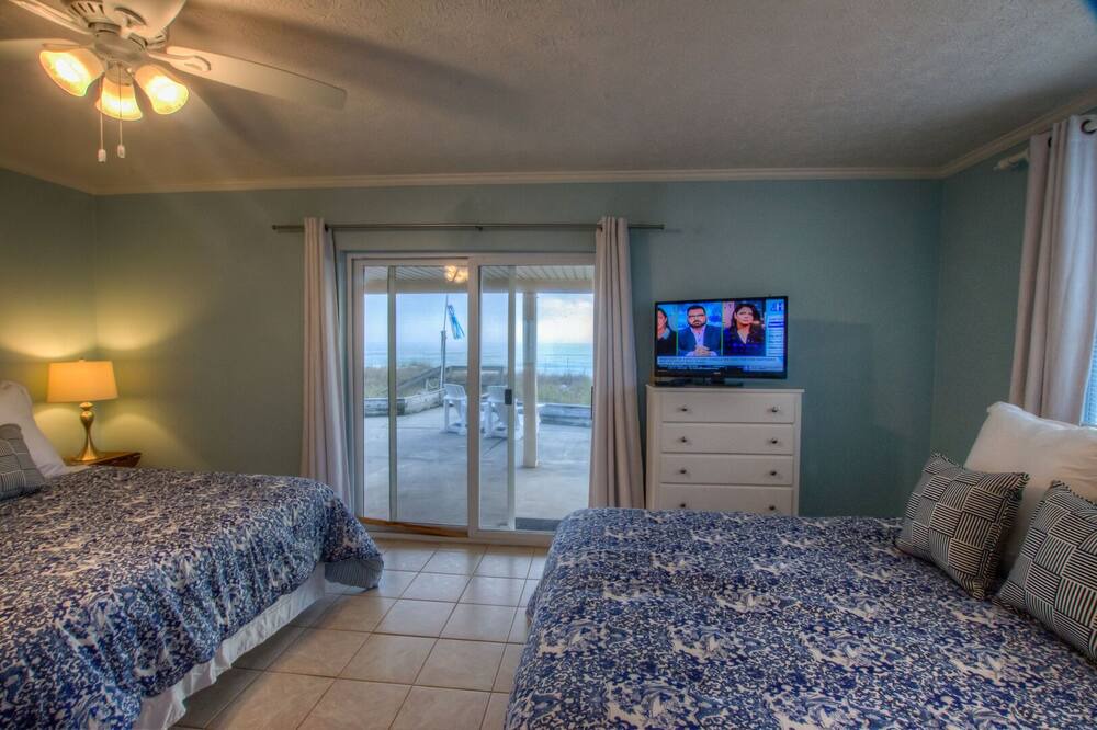 Photo of Others in Laguna Beach Estates
