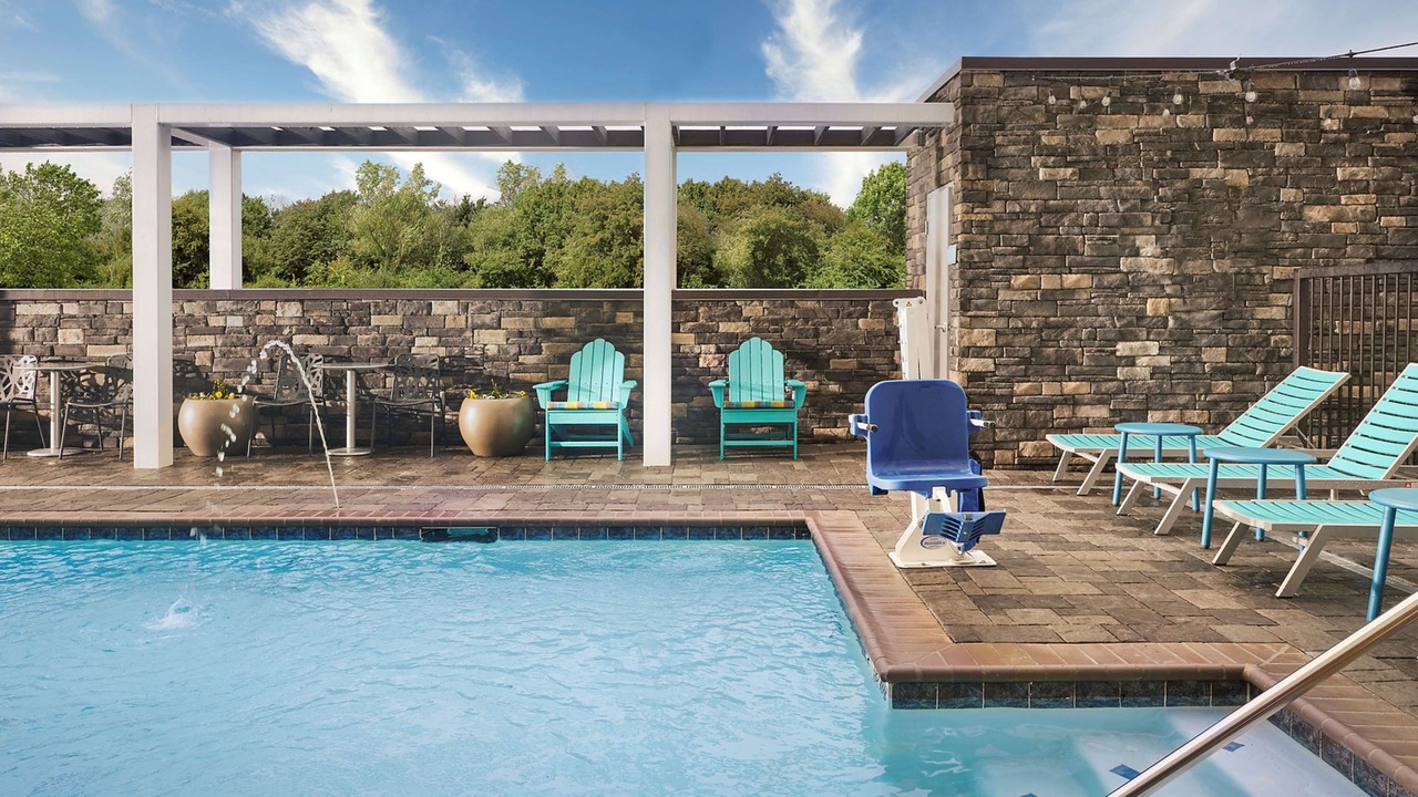 Photo of Outdoor in Pearl