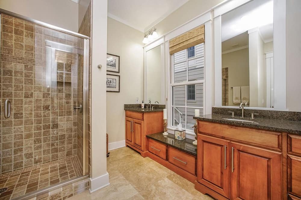 Photo of Bathroom in Seaside