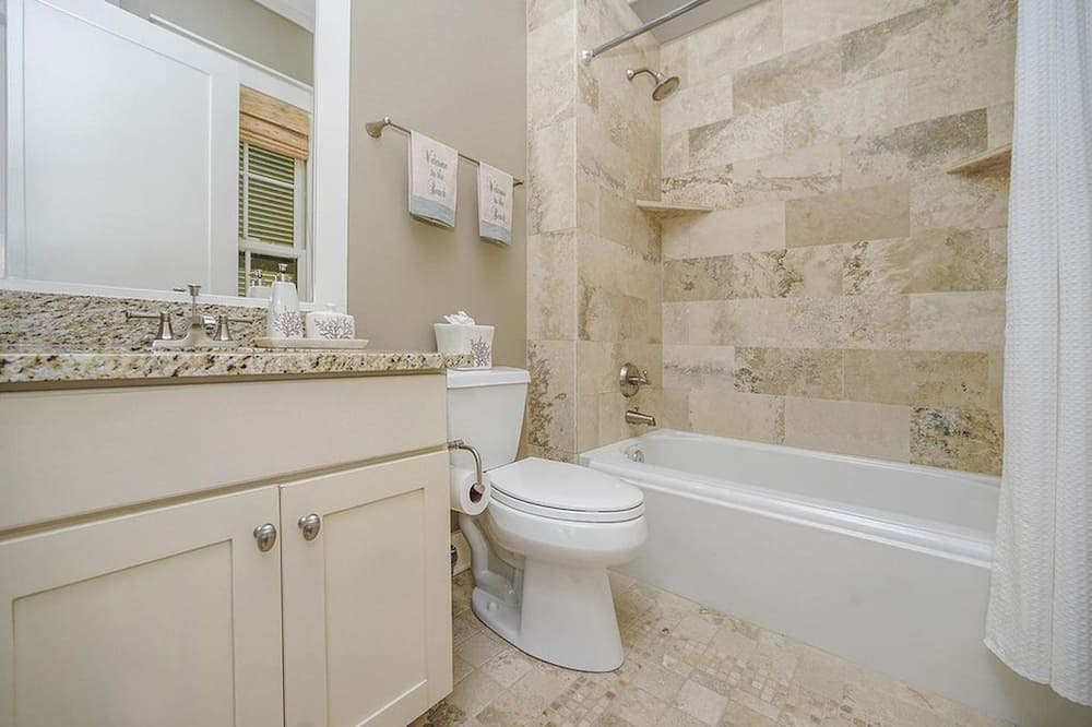 Photo of Bathroom in Seaside