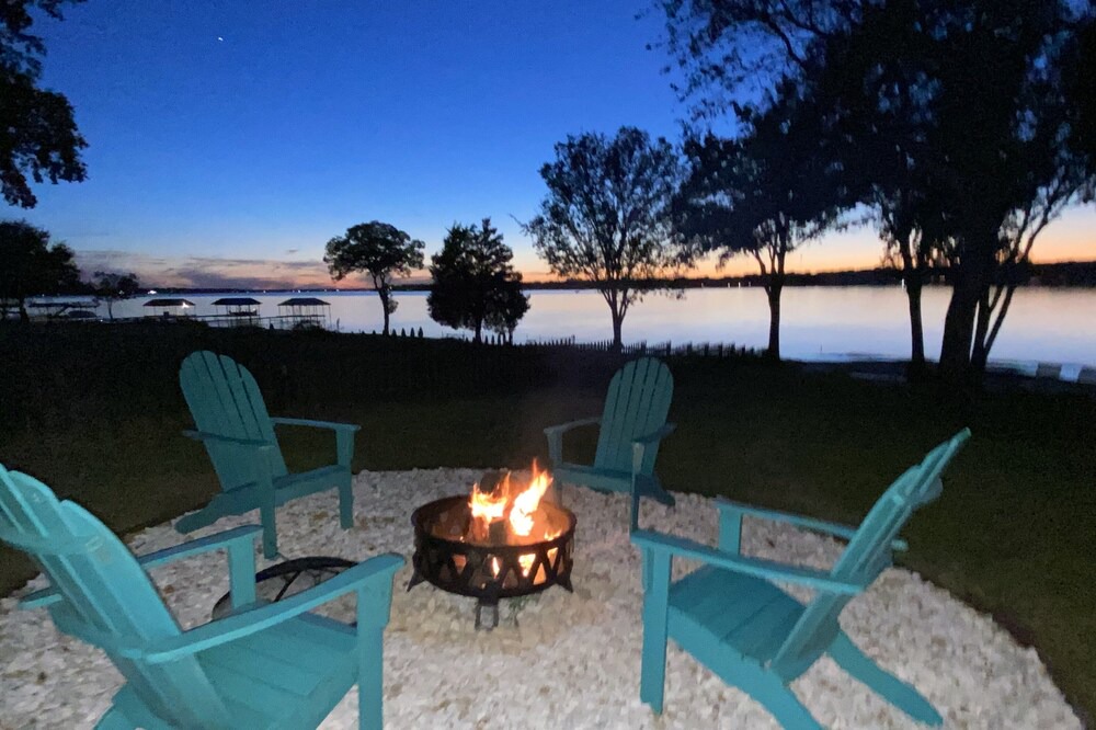Photo of Patio Balcony in Cedar Creek Reservoir