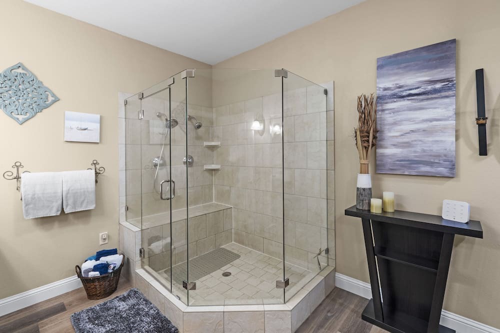 Photo of Bathroom in Cedar Creek Reservoir