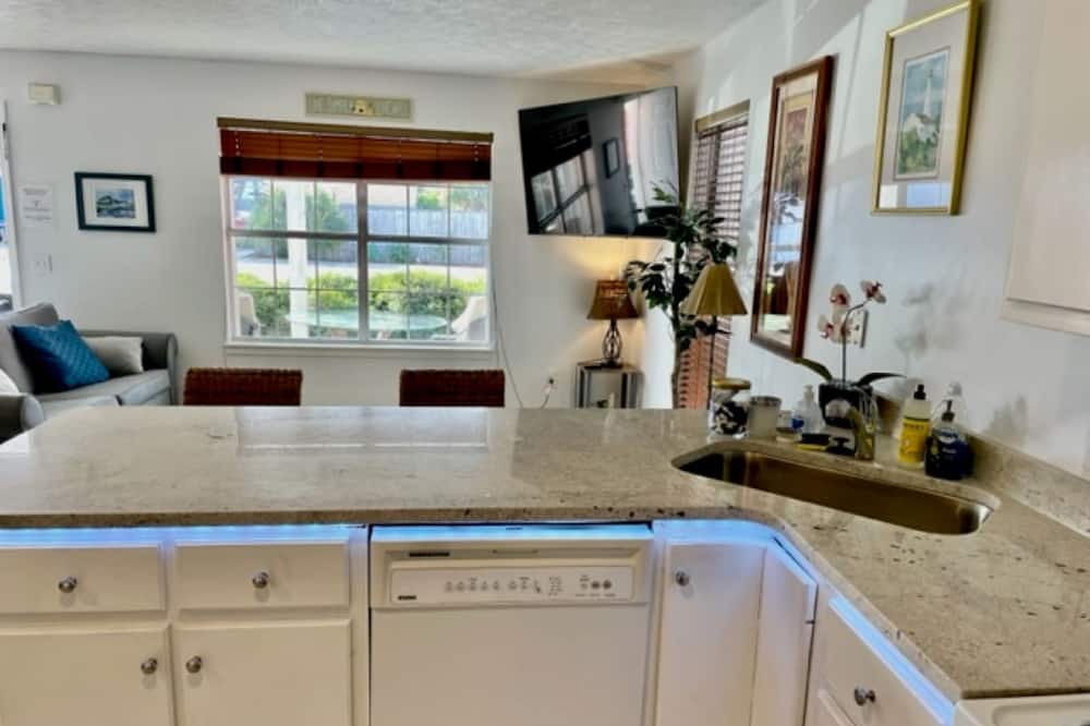 Photo of Bedroom in Bid-a-wee Beach