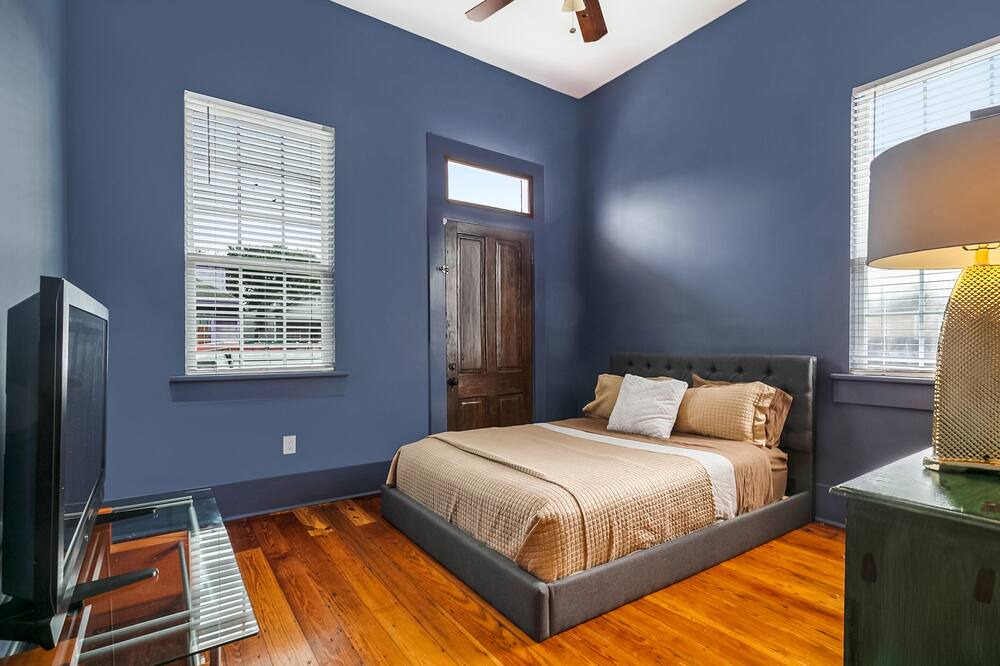 Photo of Bedroom in South 7th Ward