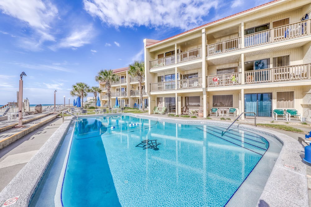 Photo of Outdoor in Fort Bay