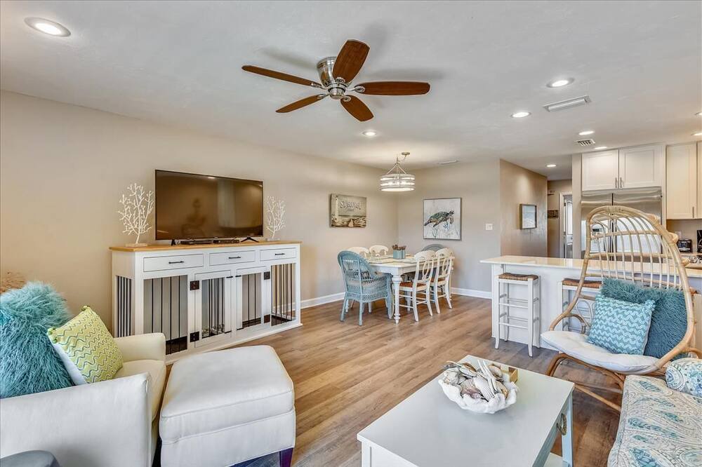 Photo of Livingroom in East End