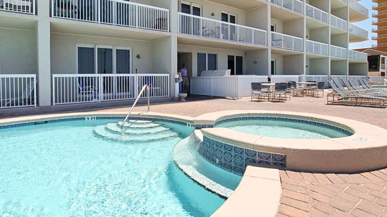 Photo of Outdoor in Biltmore Beach