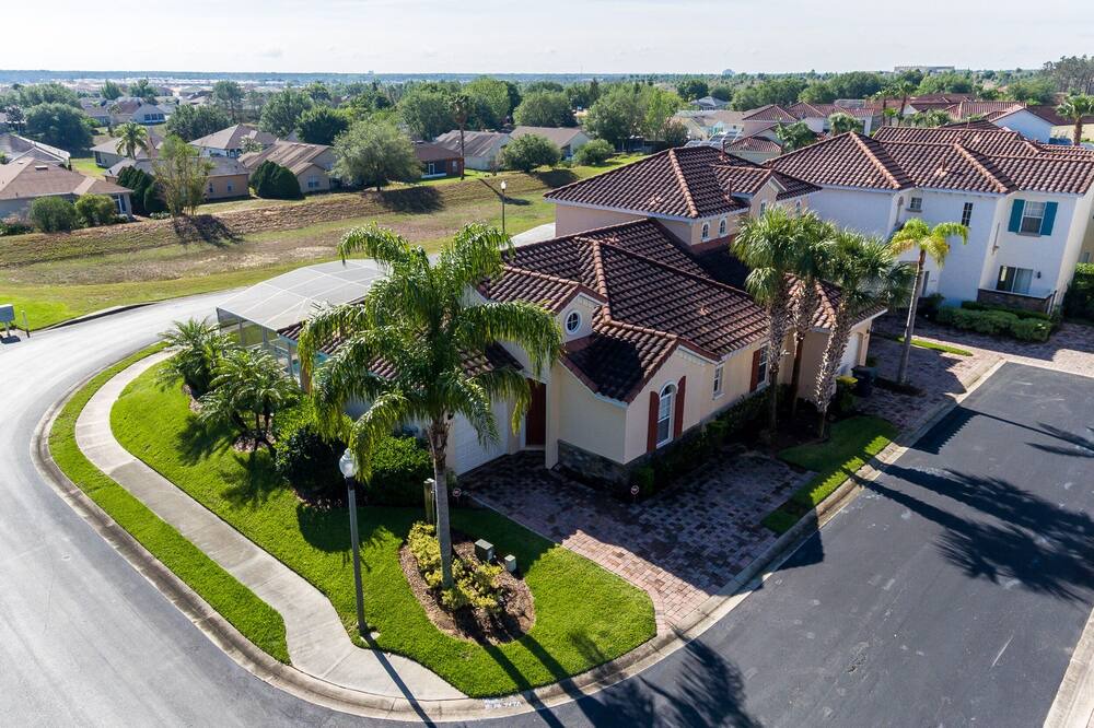 Photo of Others in Lake Davenport Estates