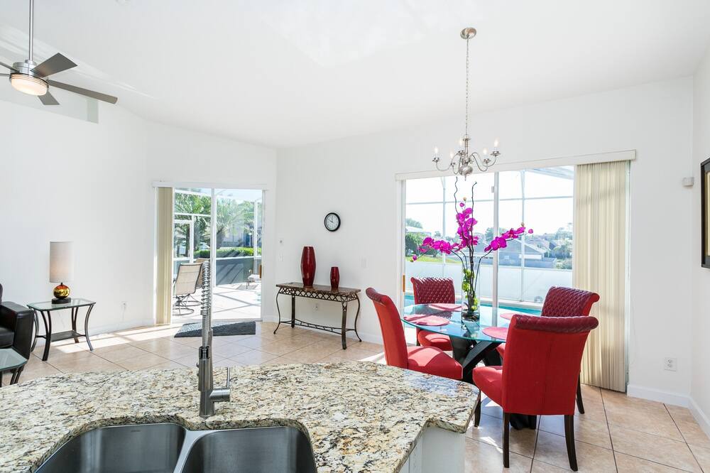 Photo of Others in Lake Davenport Estates