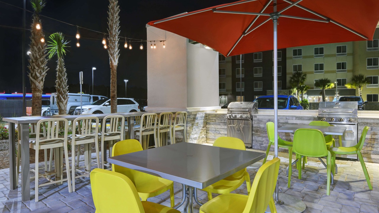 Photo of Patio Balcony in Upper Grand Lagoon