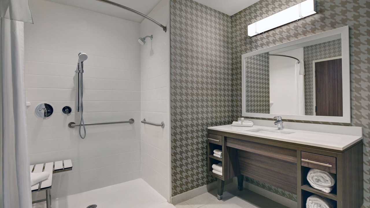 Photo of Bathroom in Upper Grand Lagoon