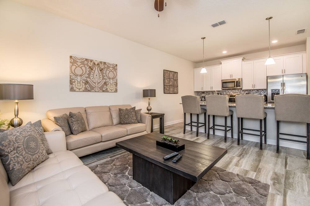 Photo of Livingroom in Kissimmee