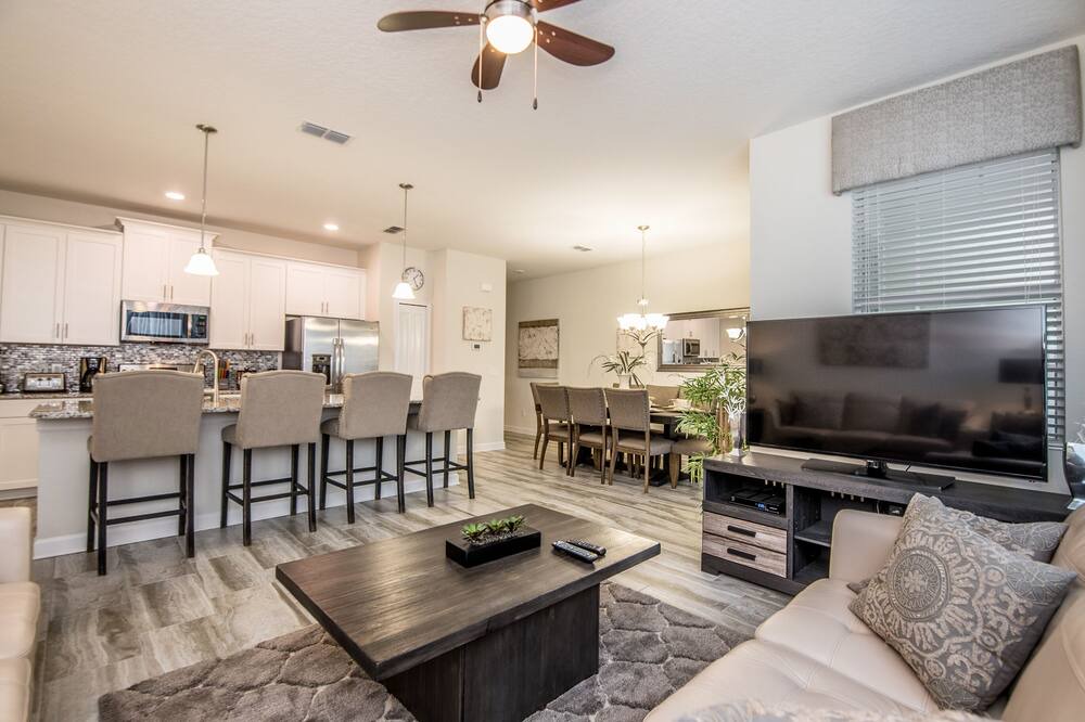 Photo of Livingroom in Kissimmee