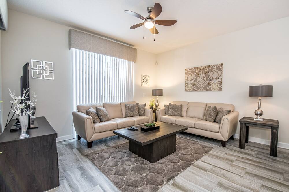 Photo of Livingroom in Kissimmee