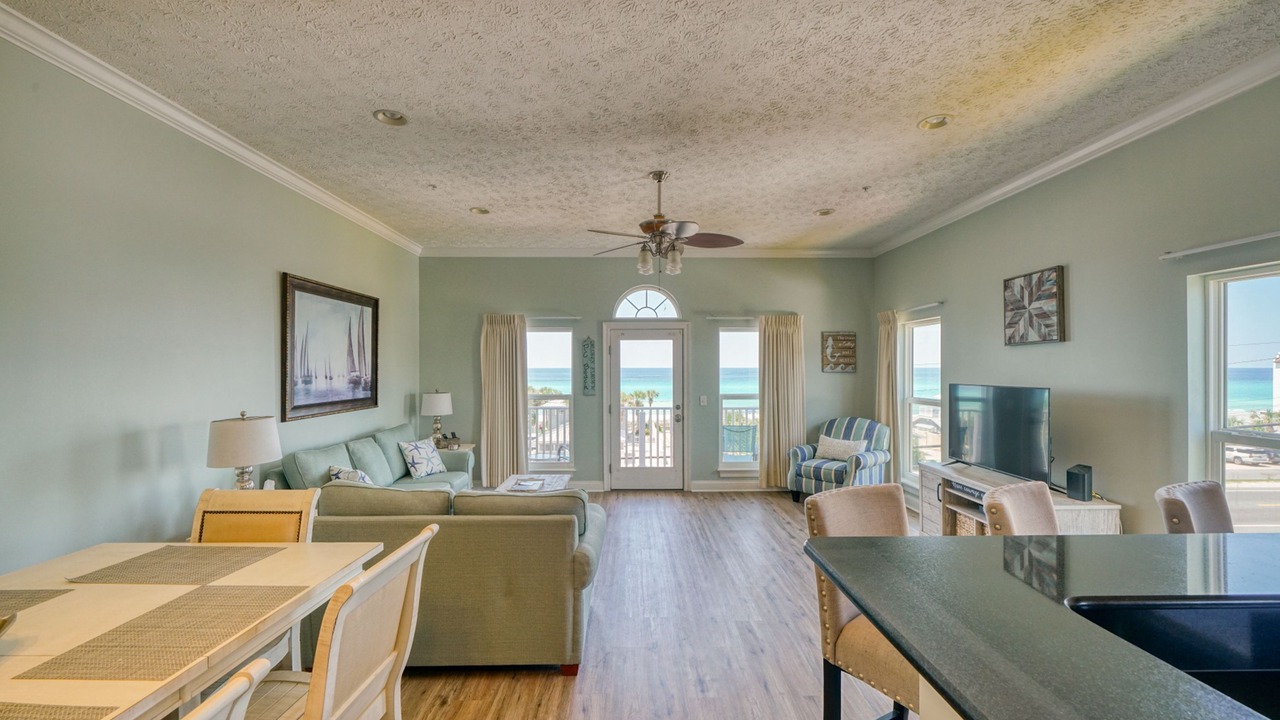 Photo of Kitchen in Bahama Beach