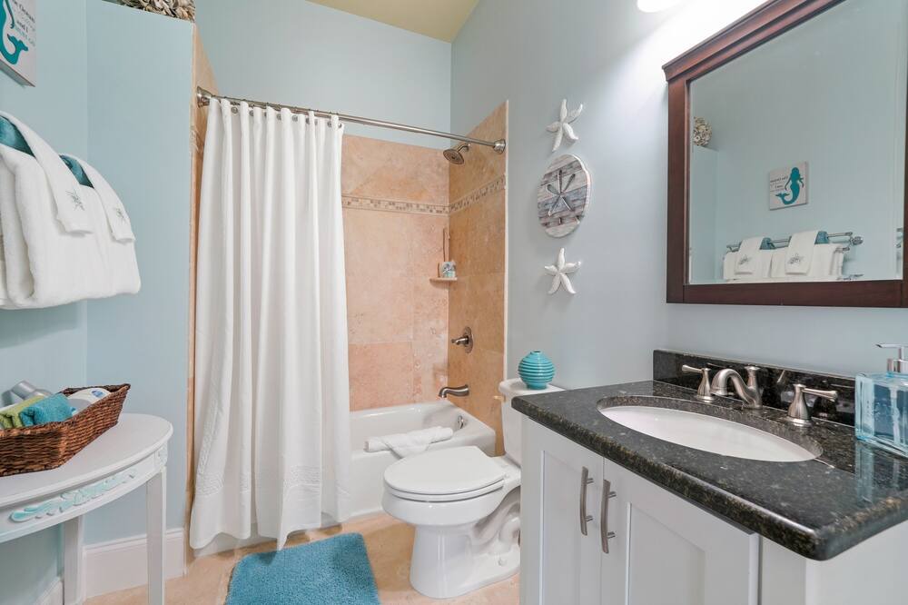 Photo of Bathroom in Santa Rosa Beach