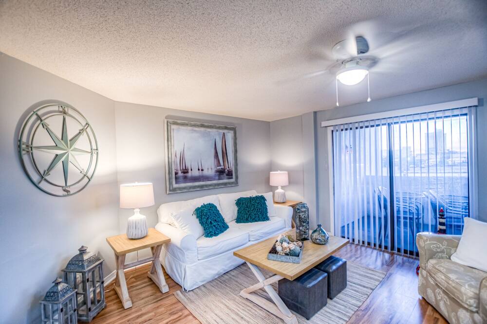 Photo of Livingroom in Gulf Lagoon Beach