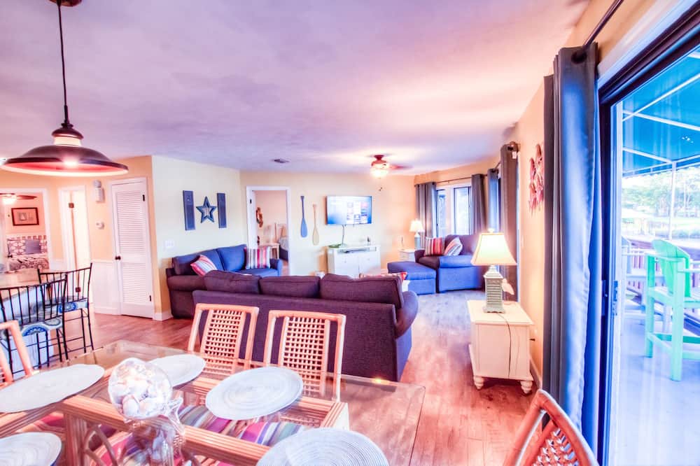 Photo of Livingroom in Gulf Lagoon Beach