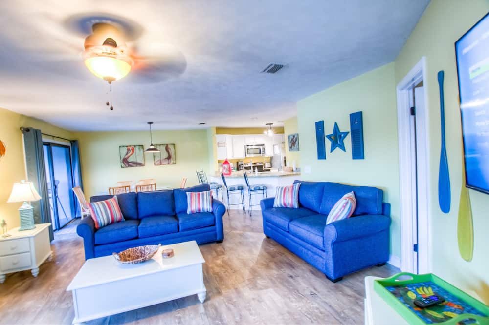 Photo of Livingroom in Gulf Lagoon Beach