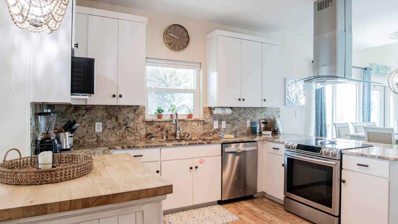 Photo of Kitchen in Sharp Reef