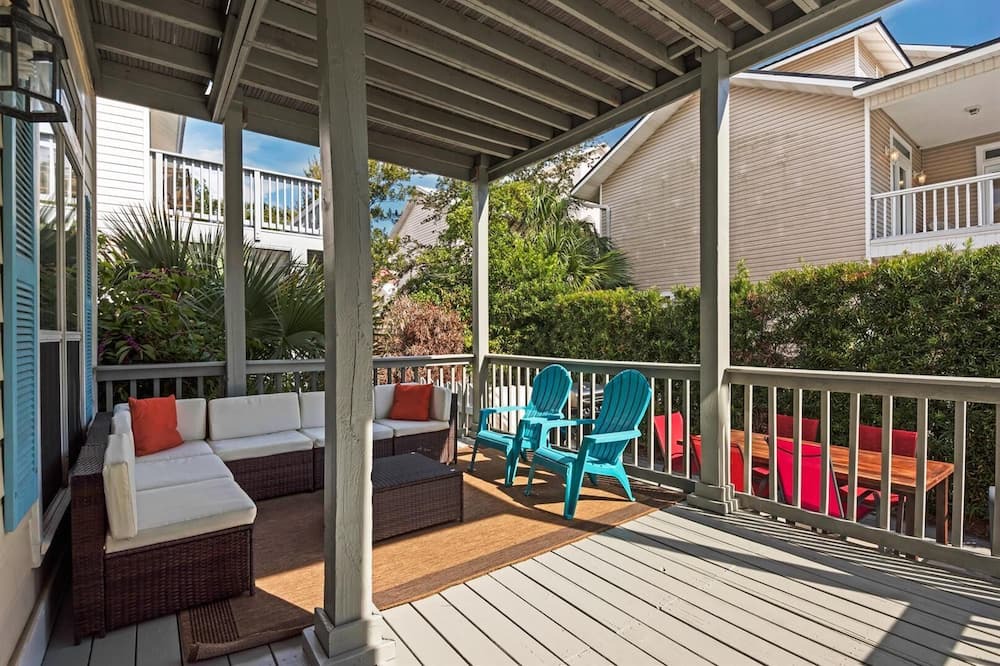 Photo of Outdoor in Crystal Shores