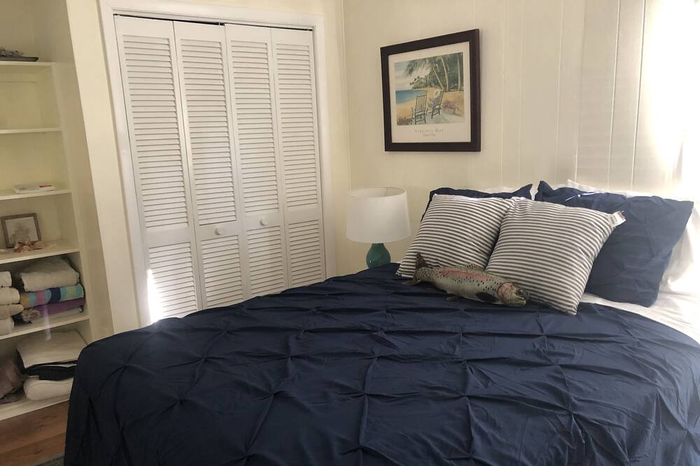 Photo of Bedroom in Everglades City