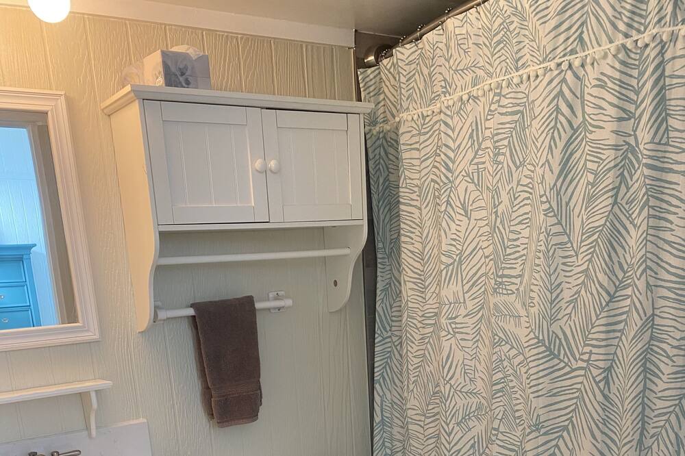 Photo of Bathroom in Everglades City