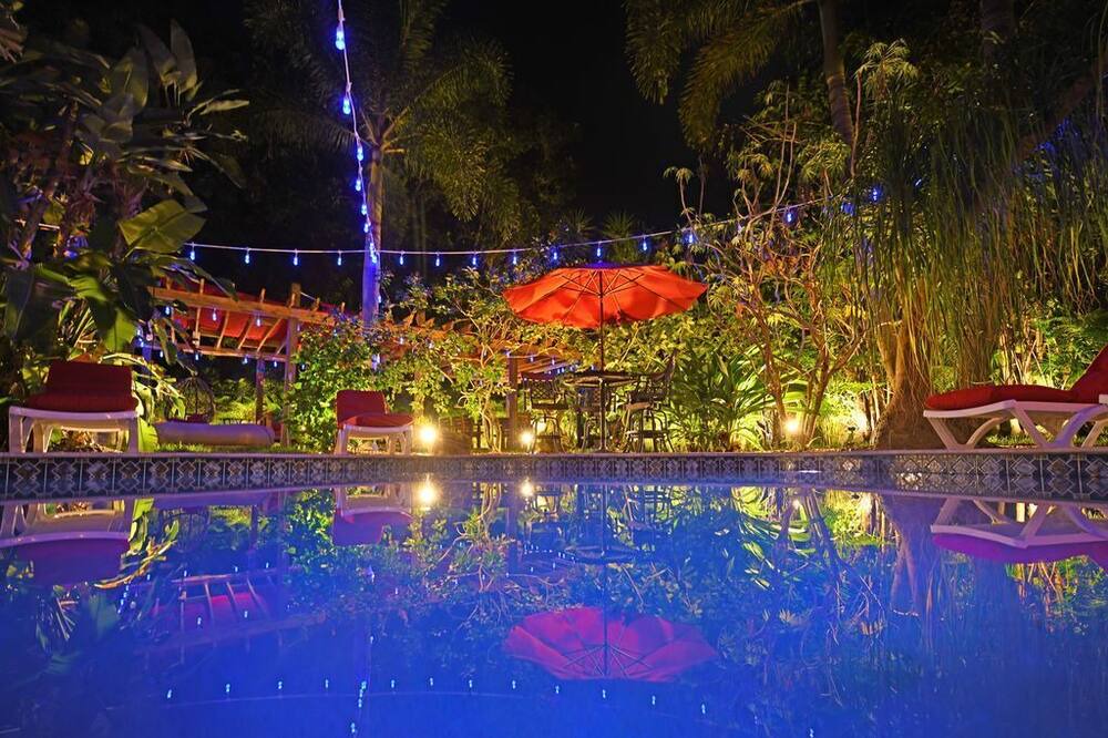 Photo of Outdoor in Flagler Village