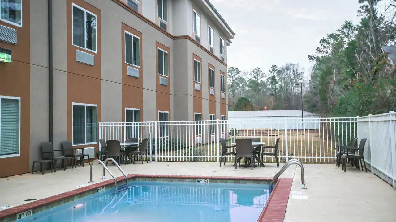 Photo of Outdoor in Marion