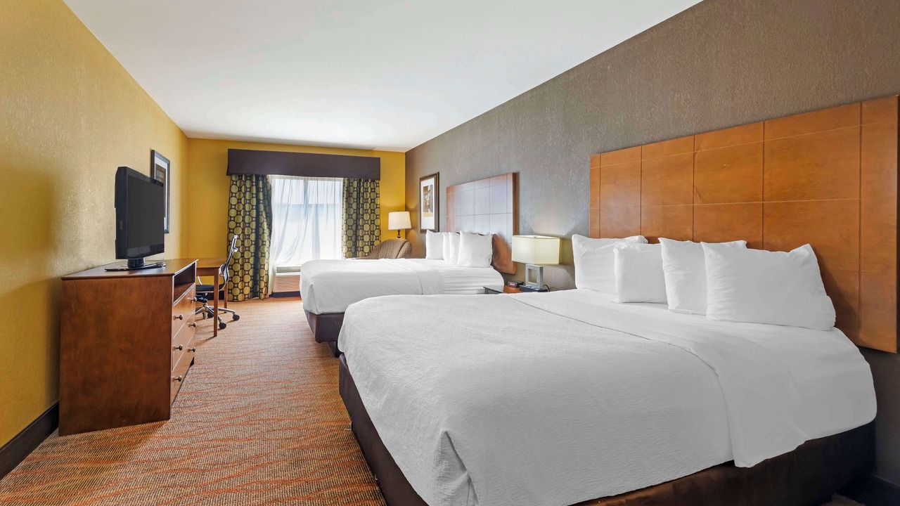 Photo of Others in Tupelo