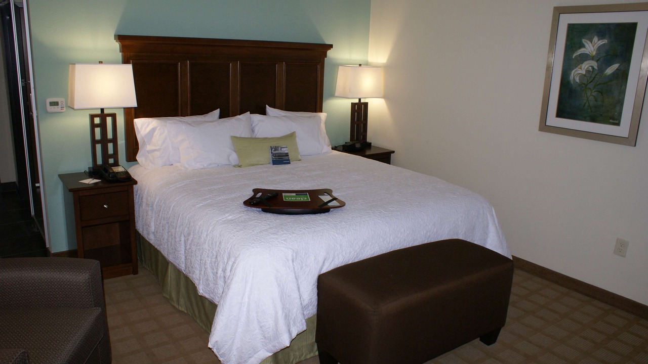 Photo of Bedroom in Center