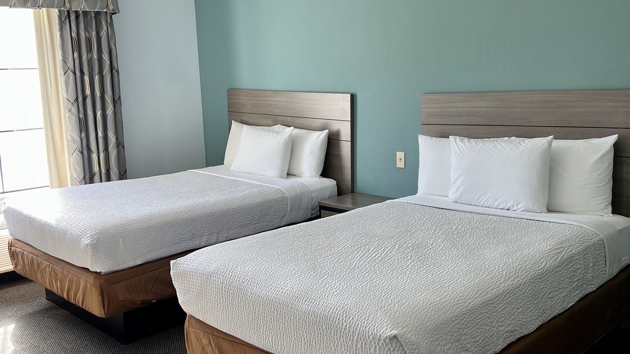 Photo of Bedroom in Sulphur