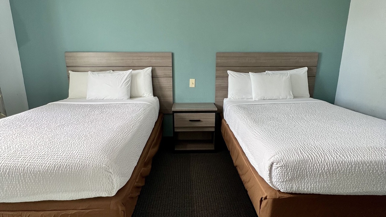 Photo of Bedroom in Sulphur