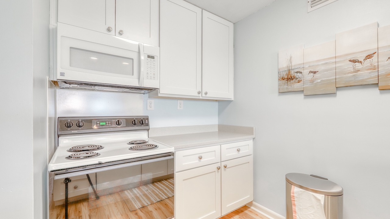 Photo of Kitchen in Fort Bay