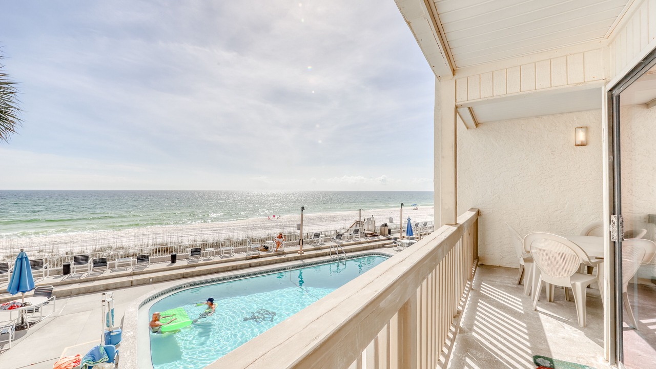Photo of Outdoor in Fort Bay