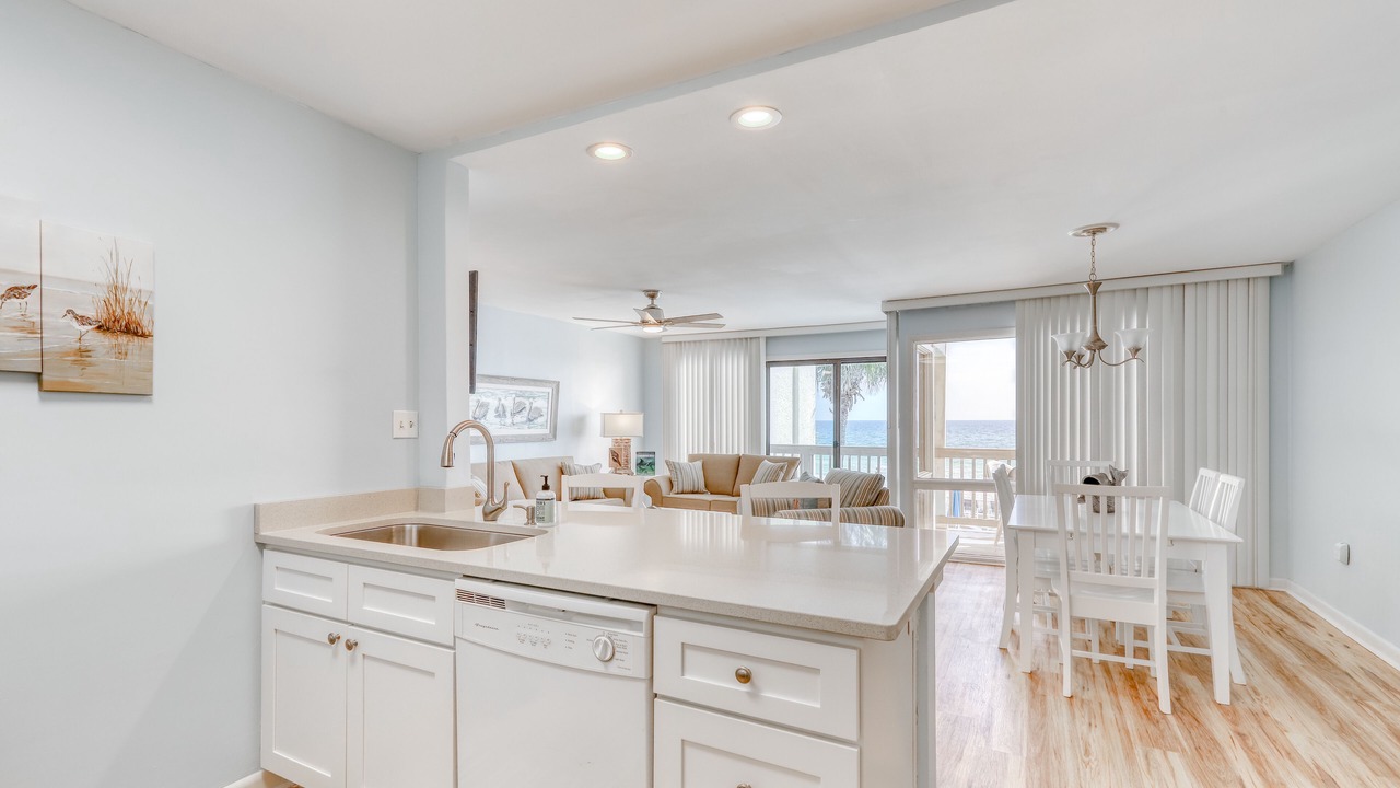 Photo of Kitchen in Fort Bay