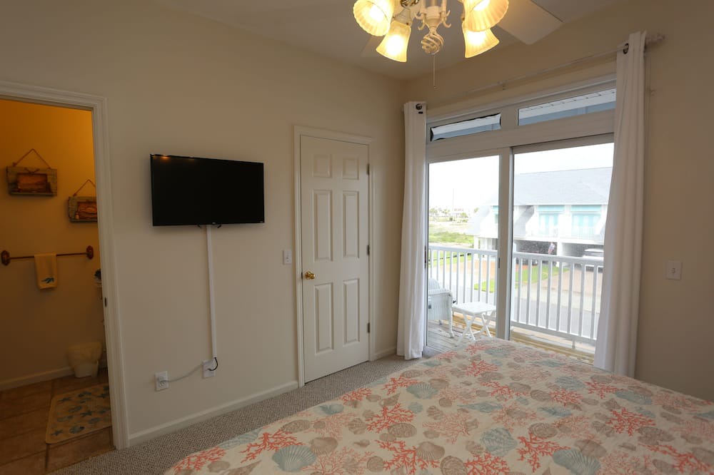 Photo of Bathroom in Mexico Beach