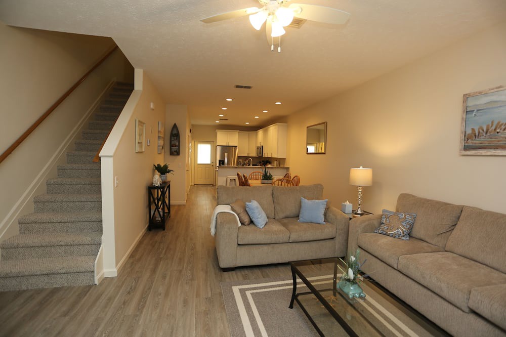Photo of Livingroom in Mexico Beach