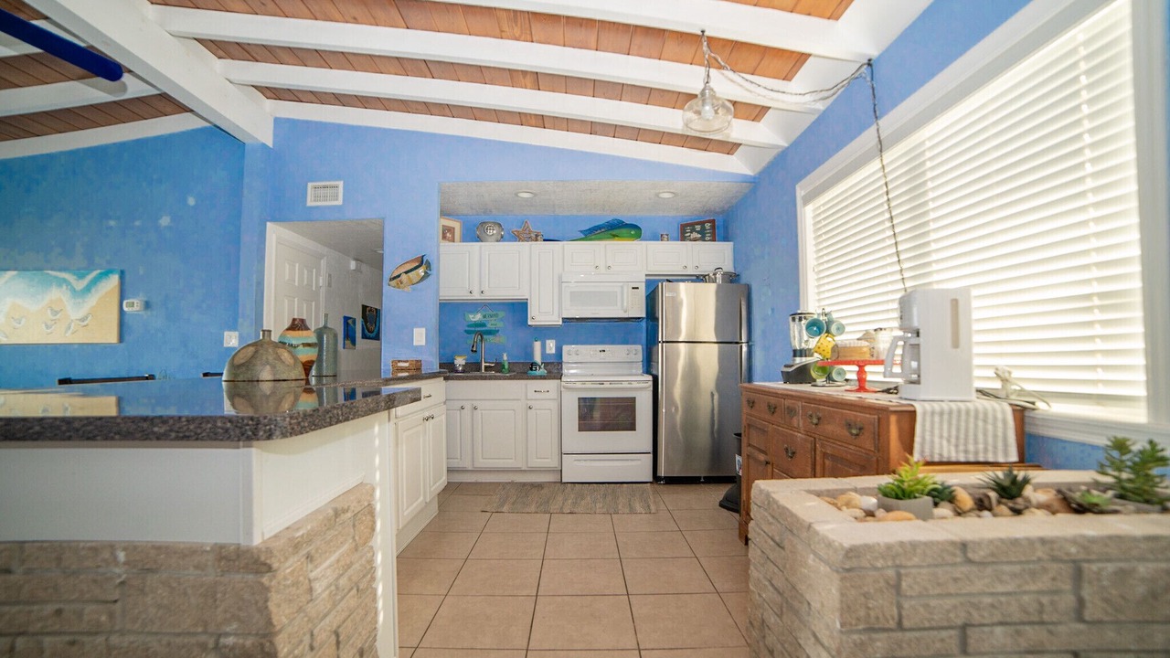 Photo of Kitchen in South Daytona