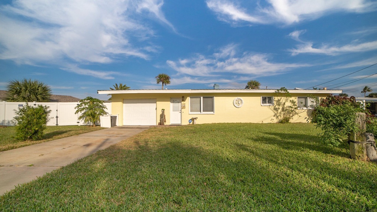 Photo of Outdoor in South Daytona