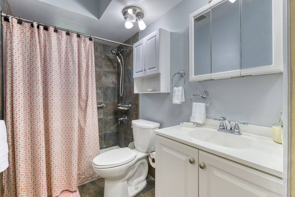 Photo of Bathroom in Riviera Beach