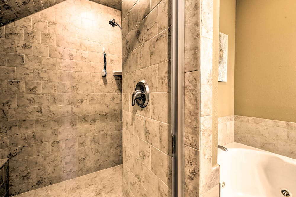 Photo of Bathroom in Carrabelle