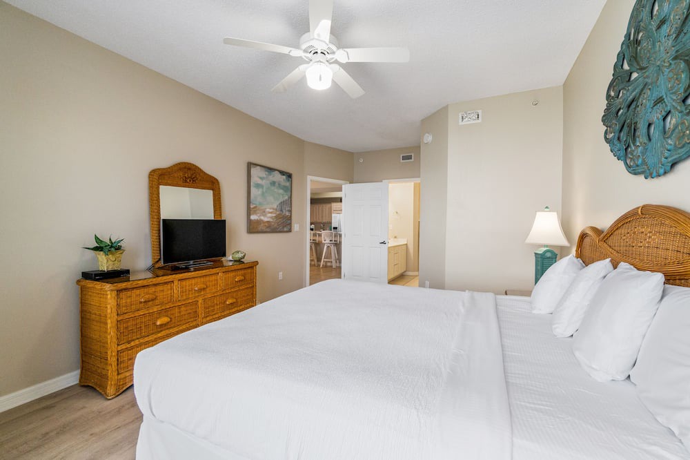 Photo of Bedroom in Navarre Beach
