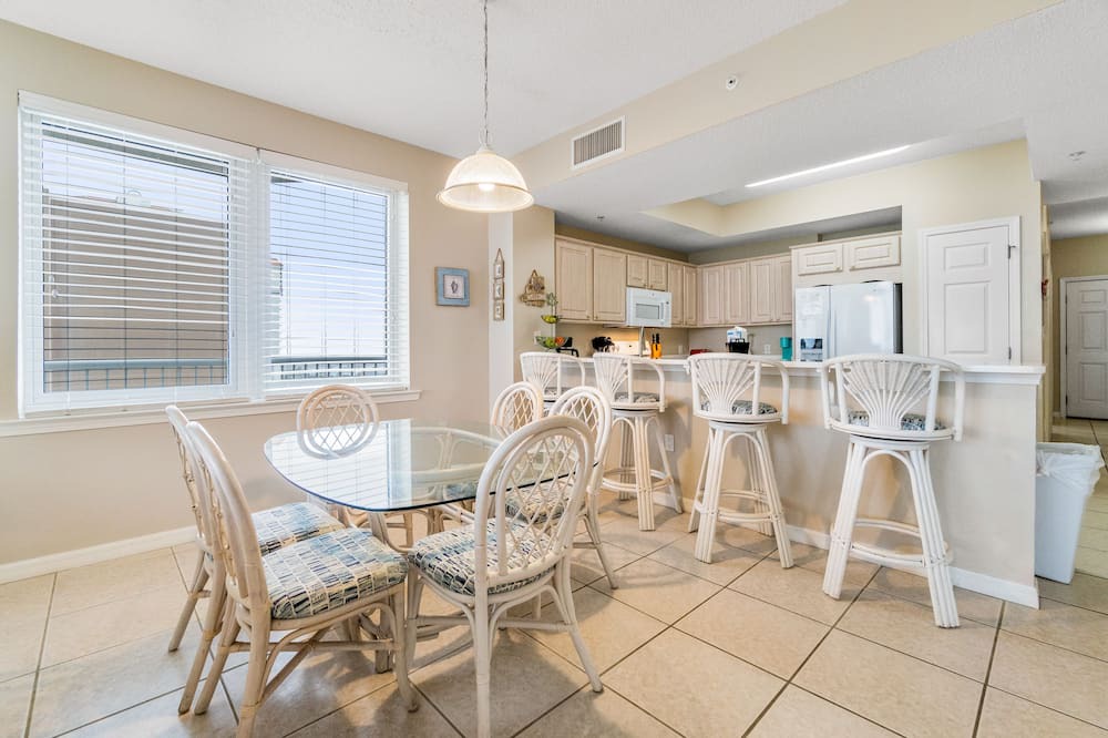 Photo of Kitchen in Navarre Beach