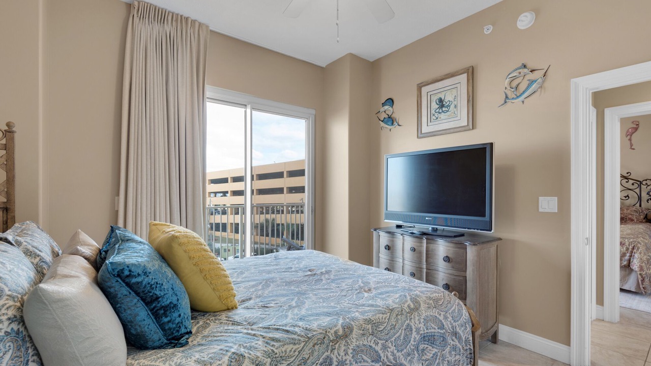 Photo of Bedroom in Lower Grand Lagoon